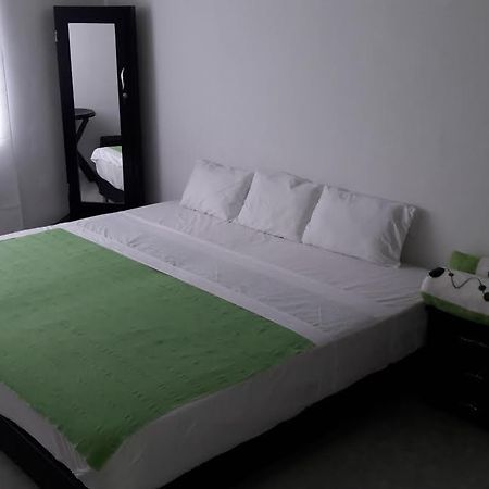 Hostal Deluxe Santander マニサレス エクステリア 写真