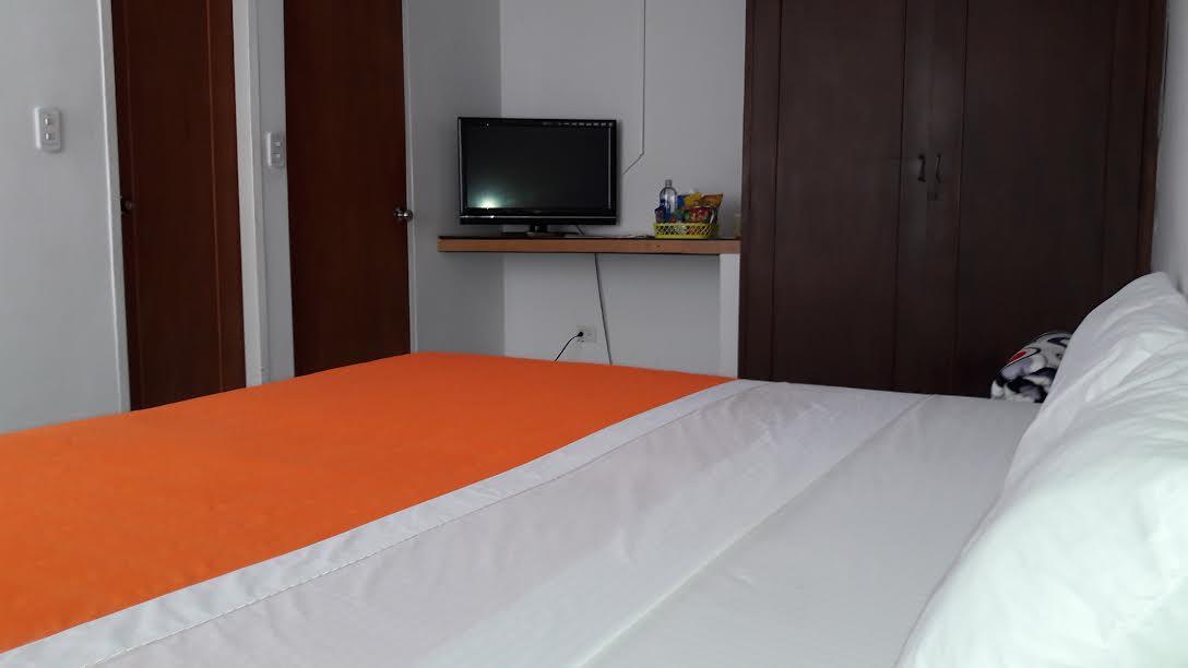 Hostal Deluxe Santander マニサレス エクステリア 写真