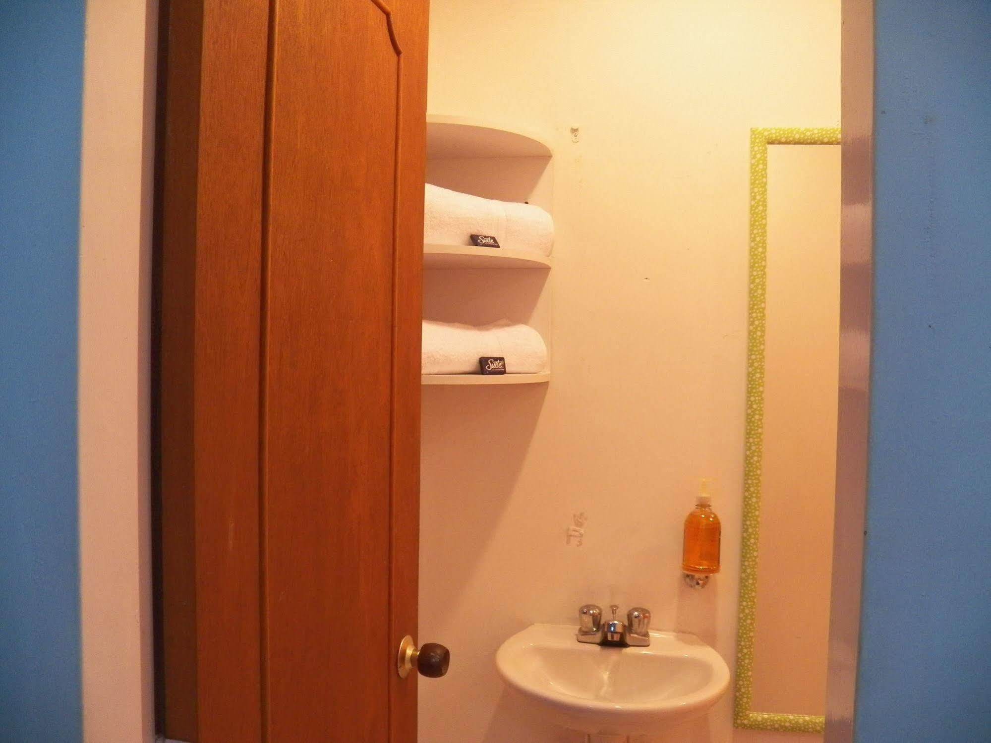 Hostal Deluxe Santander マニサレス エクステリア 写真