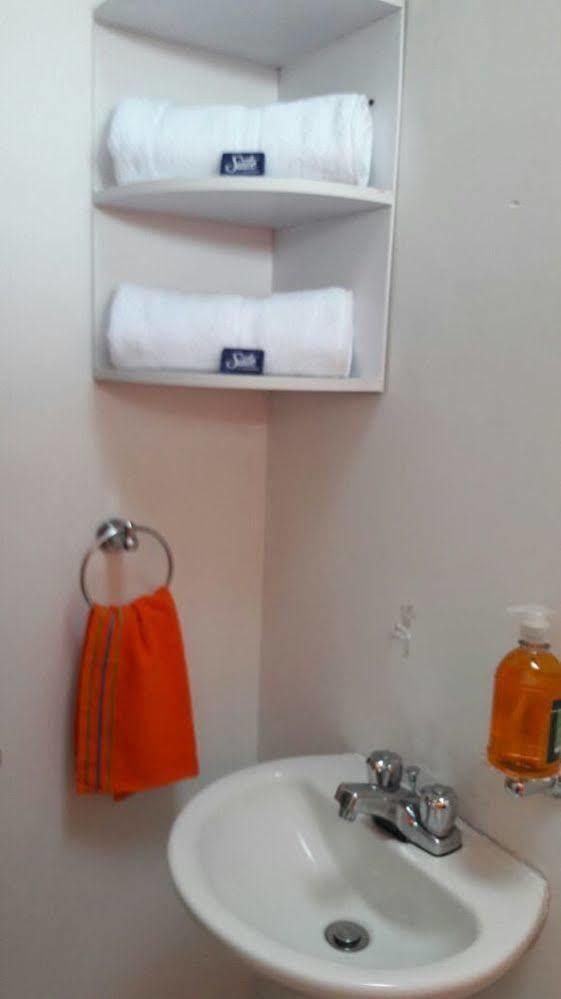 Hostal Deluxe Santander マニサレス エクステリア 写真