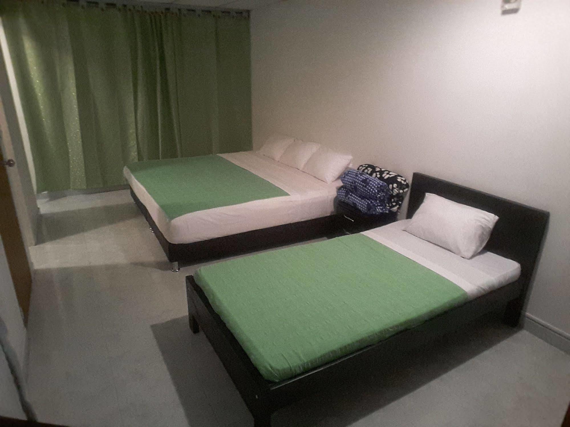 Hostal Deluxe Santander マニサレス エクステリア 写真